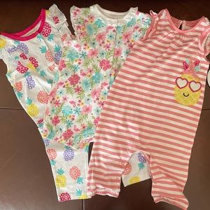 Lot of 3 Girl’s Rompers 6-9 Months